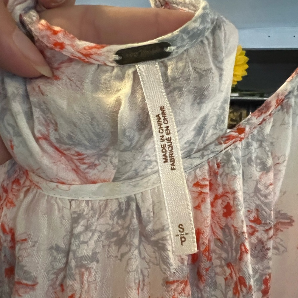 Free People Asymmetrical Ruffle Tank (size: S/P) - Picture 2 of 3